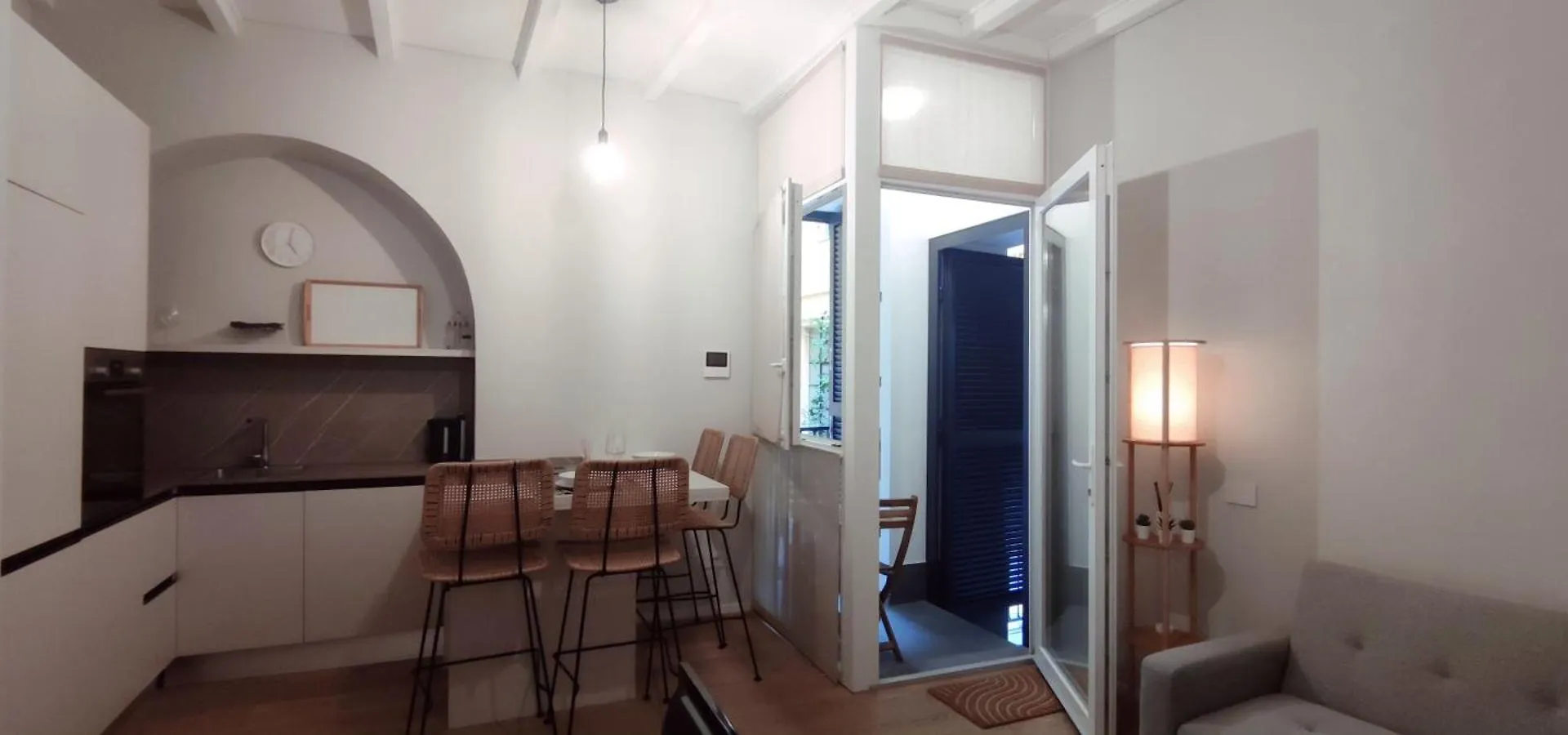 Nice Home Milano Ticinese Apartment