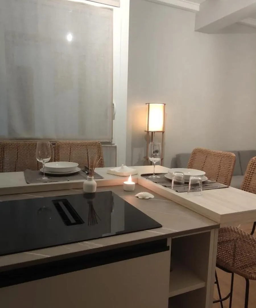 Nice Home Milano Ticinese 0*, Milan Italy